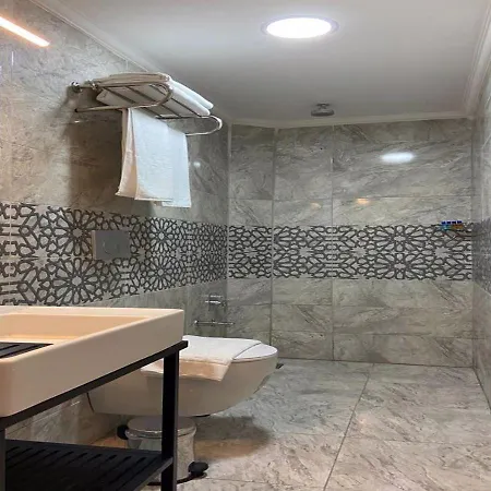 Castle Light Boutique Hotel 3*