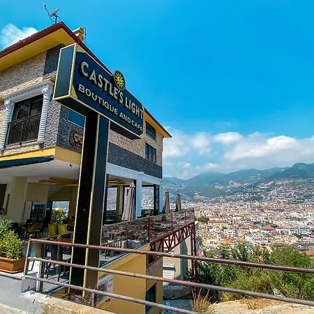 Castle Light Boutique * 阿拉尼亚