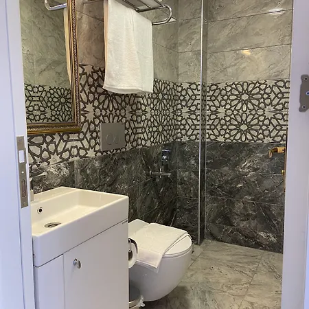 民宿 Castle Light Boutique 阿拉尼亚