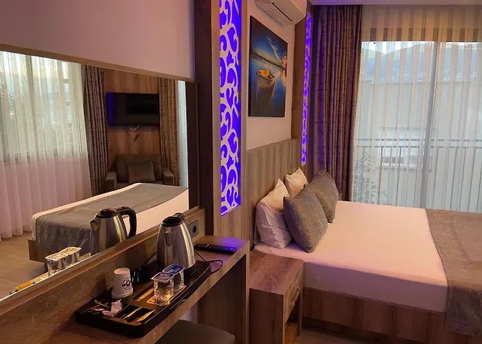 Castle Light Boutique Pansiyon *