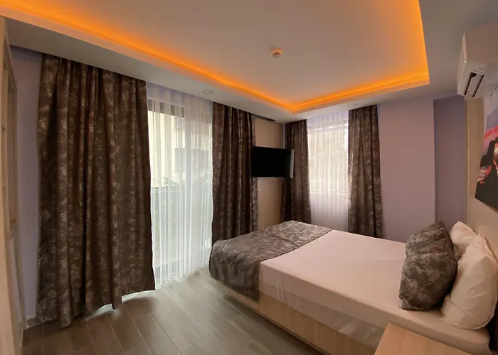 Castle Light Boutique Pansiyon *